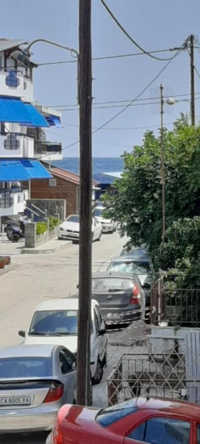 Iasonas View Studio Néa Péramos Bagian luar foto